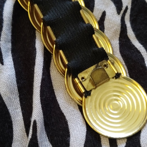 Vintage Brass Medallion Stretchy Statement Belt 25"-35" - Picture 3 of 8